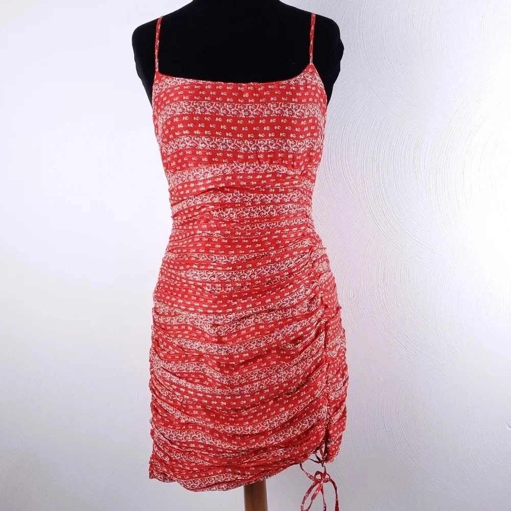 The East Order Liliana Orange Red Floral Ruched Mini Dress New Nwt